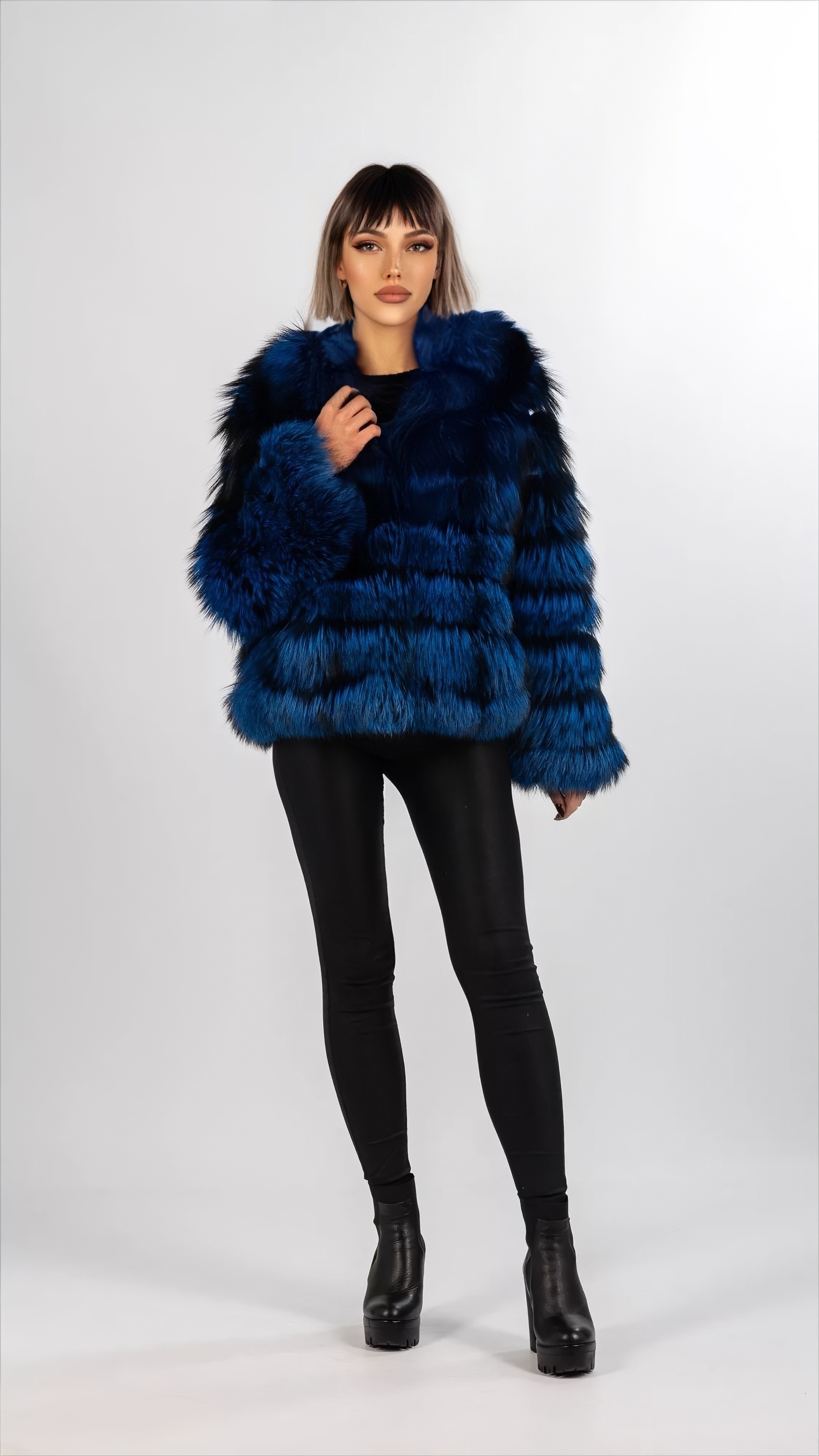 SAINT MORITZ - Volpe Full Skin - SU MISURA - Realizzato interamente a mano - certificato SAGA Furs